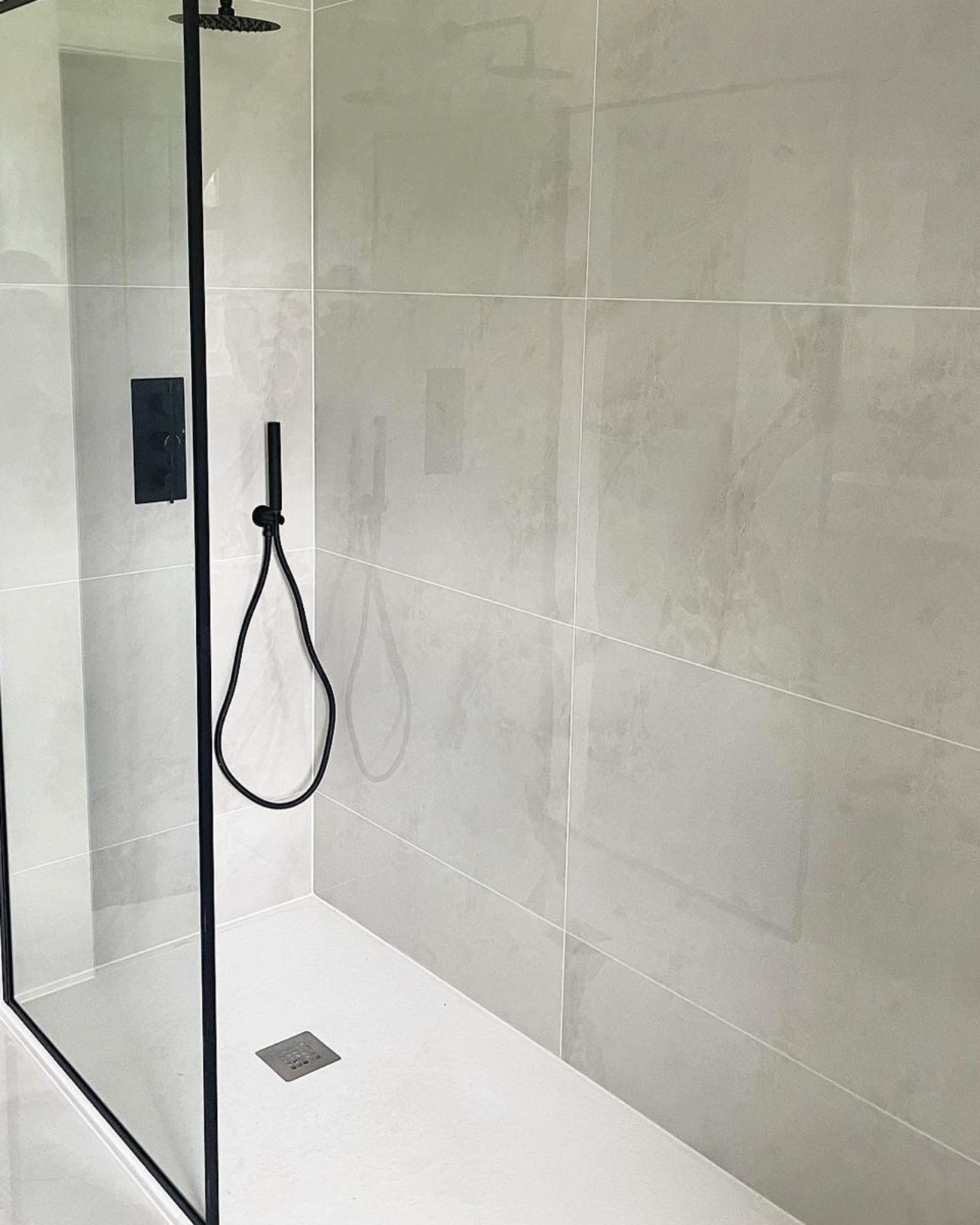 Picture of Onyx Pearl Polished Marble Effect Porcelain Tiles