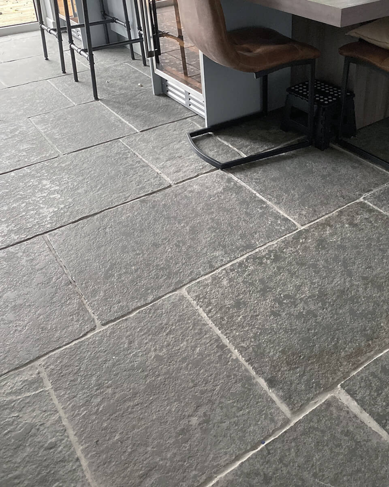 Picture of Rutland Grey Limestone Tiles -  Tumbled