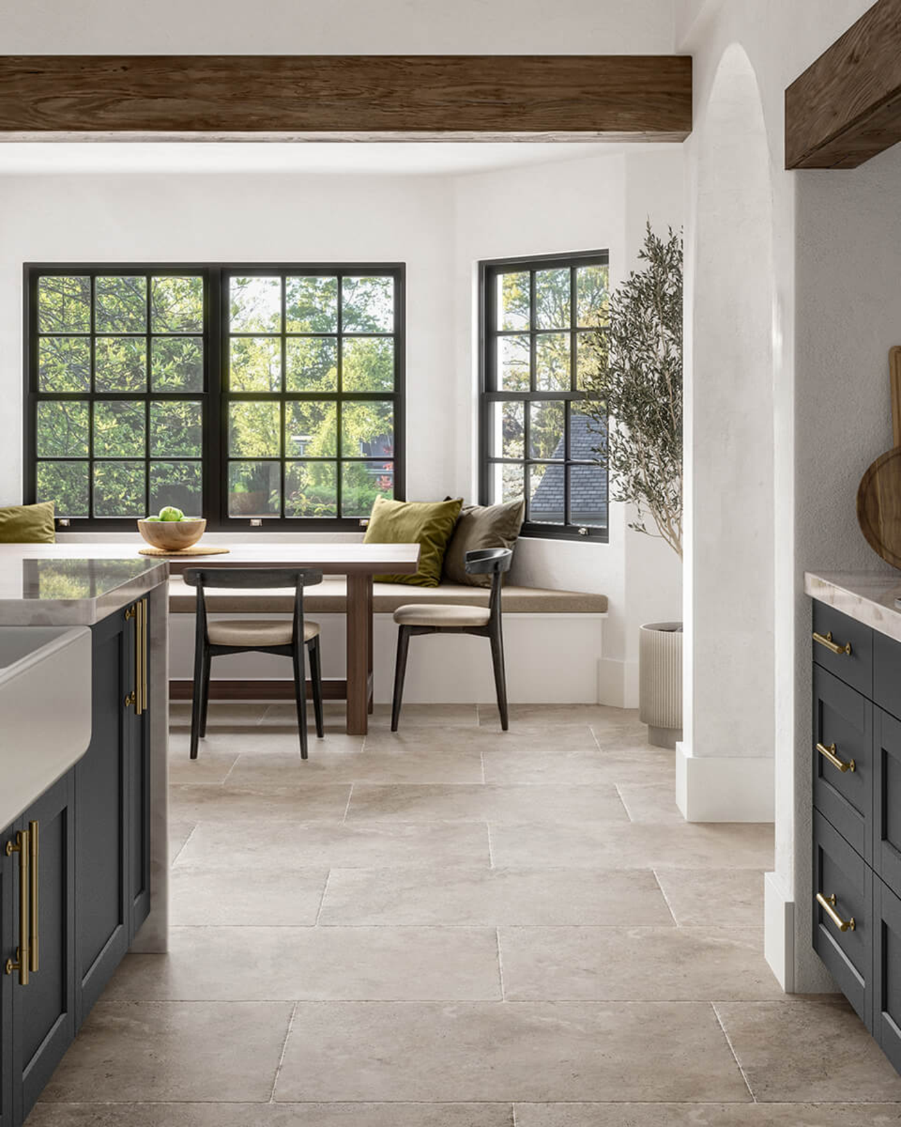 Picture of Hamlet Ash Antiqued Porcelain 897x597x10mm - 9.1 SQM Job Lot