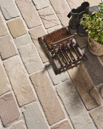 Picture of Tudor Sandstone Free Length Cobble Pack - 9m²